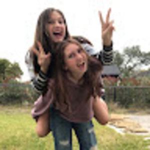 Meet your Posher, Avery